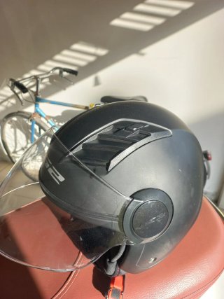 Casco LS2 Taglia L - usato pochissimo