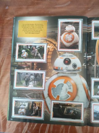 Álbum Star Wars El Despertar Fuerza Completo
