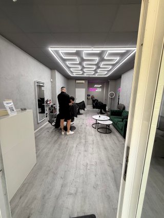 Alquiler Sillón Peluquería / Barbero Plaza España