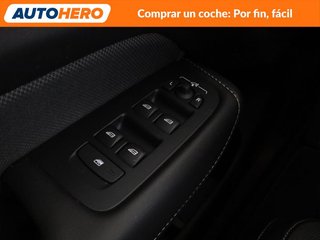Volvo XC60 2.0 B4 Mild-Hybrid R Design 2WD