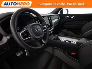 Volvo XC60 2.0 B4 Mild-Hybrid R Design 2WD