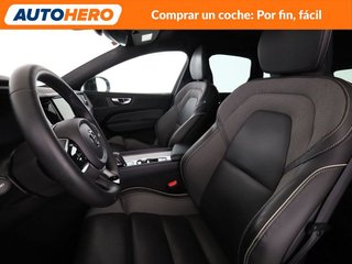 Volvo XC60 2.0 B4 Mild-Hybrid R Design 2WD