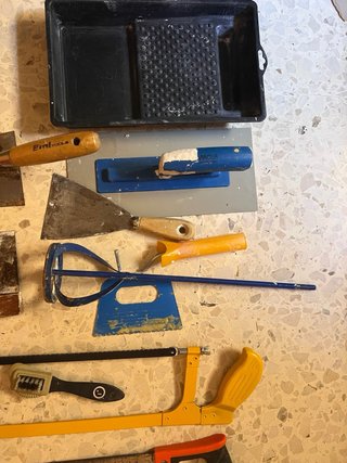 Herramientas de pintura y manualidades