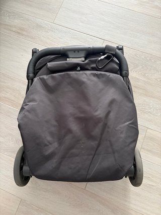 Silla de paseo Inglesina Quid 2 plegable.