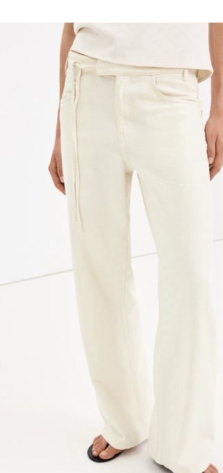 Pantalón vaquero beige tiro bajo con lazo
