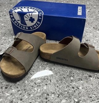 Birkenstock Arizona Marrón Talla 36-40