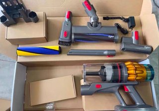 Dyson    V15S    Aspiradora