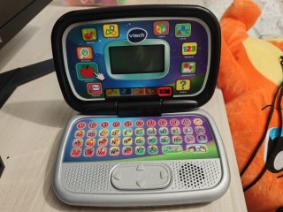 Ordenador portátil infantil VTech como nuevo