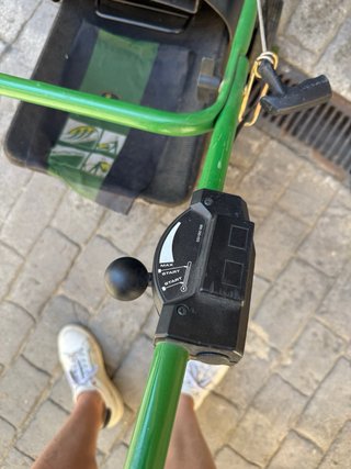 Cortacésped John Deere R43
