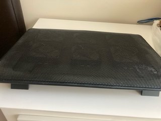 Base refrigeradora portátil para portátil