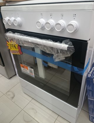COCINA COMPLETA DE GAS/ELÉCTRICO BEKO