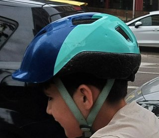 Bicicleta infantil azul