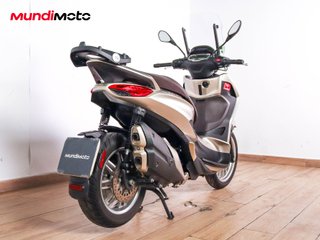 PIAGGIO BEVERLY 400 HPE