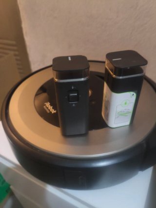 Robot Aspirador iRobot Roomba E5 y 2 paredes virtu