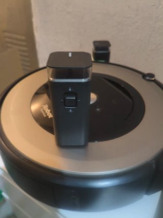 Robot Aspirador iRobot Roomba E5 y 2 paredes virtu