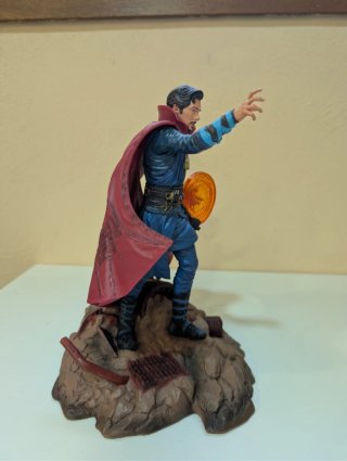 Figura Doctor Strange Marvel Gallery