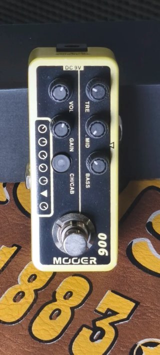 Mooer 006 Micro Preamp Pedal