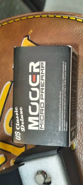 Mooer 006 Micro Preamp Pedal