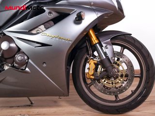 TRIUMPH DAYTONA 675