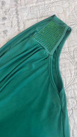Vestitino verde monospalla con strass
