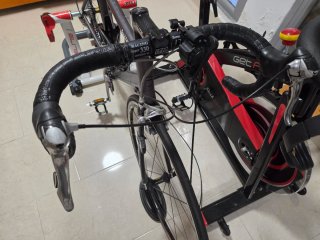 Bici de carretera XS, montada en Shimano 105