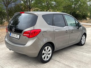 Opel Meriva 6 velocidades
