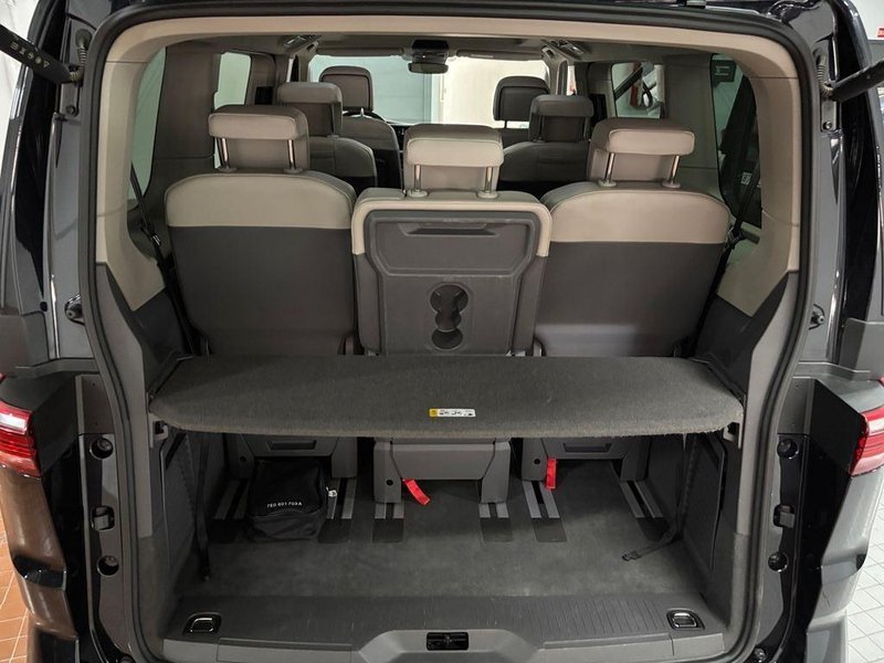 Volkswagen Multivan 2025, foto 7