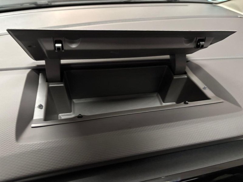 Volkswagen Multivan 2025, foto 15