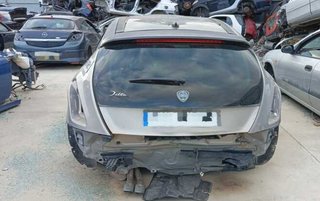 Apoyabrazos lancia delta (181) executive 386340