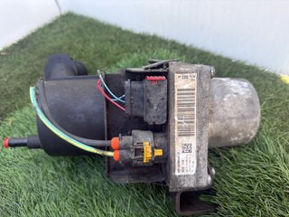 Bomba Dirección Peugeot 3008 9670608380