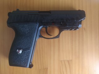 Pistola Nerf tuneada y una Panther Blowback Co2