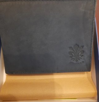 Cartera de hombre negra con logo Firenze