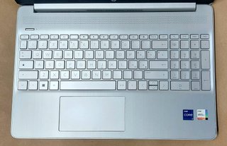 Notebook HP 15s-fq5083nl i7 8GB RAM