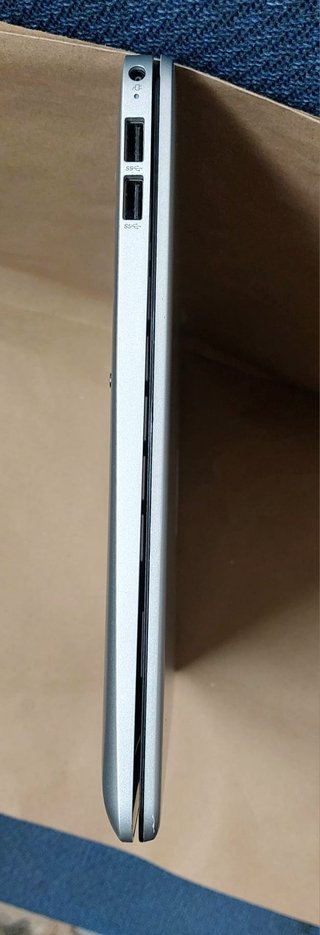 Notebook HP 15s-fq5083nl i7 8GB RAM