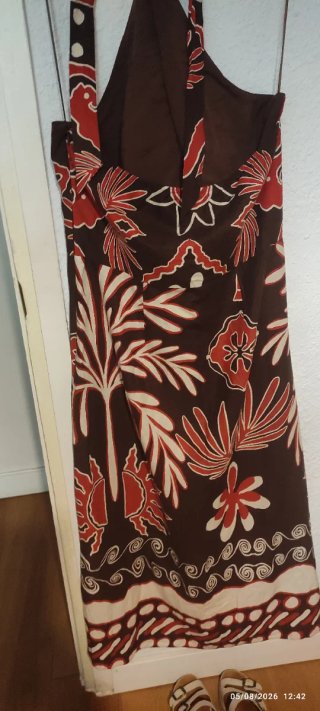 Vestido largo estampado marrón y rojo