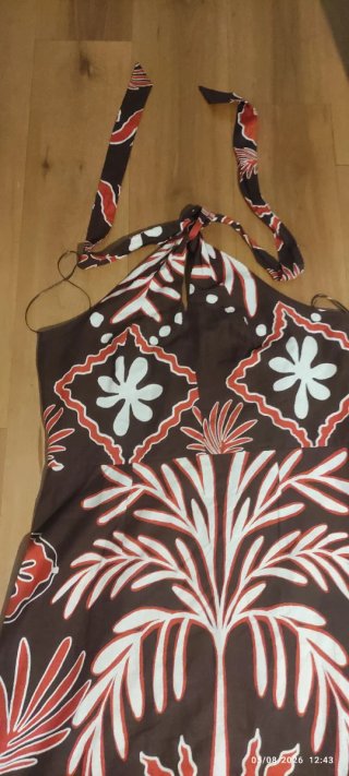 Vestido largo estampado marrón y rojo