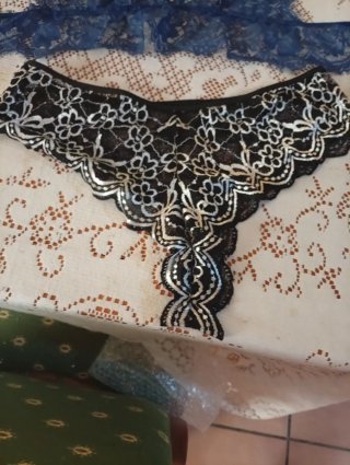 Conjunto lencería encaje azul y negro