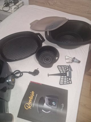 Robot Cecotec Mambo + Accesorios