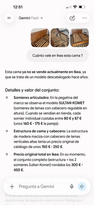 Cama IKEA con respaldo de madera