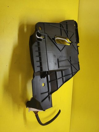 SOPORTE FARO DERECHO PORSCHE BOXSTER CAYMAN