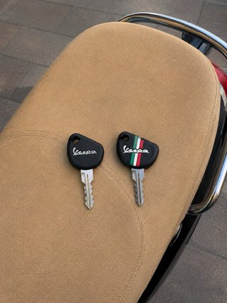 Vespa LX 50 2T ITV 2026 + 2 llaves y casco