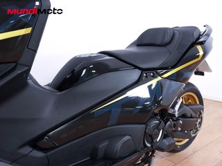 YAMAHA T-MAX 560 TECH MAX