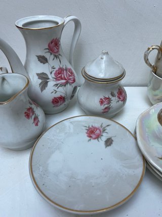 Lote Vajilla y Tazas Café Vintage Flores