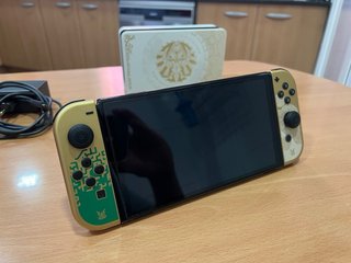 Nintendo Switch OLED Edición Especial Zelda