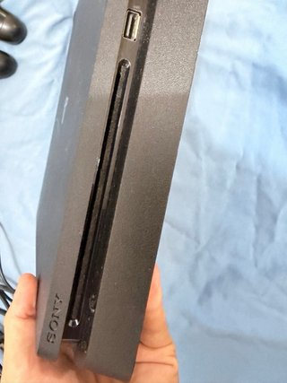 Console PS4 Slim + 3 Controller DualShock 4