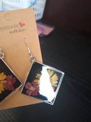 Pendientes Flores Secas Amarillos y Rojos