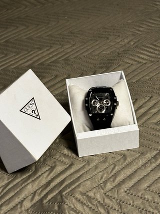 Reloj Guess Negro Caja Original Como nuevo