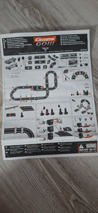 Circuito Carrera GO Disney Cars Neon Shift 'N Drif