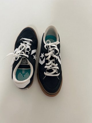 Zapatillas Converse Negras Suela Marrón