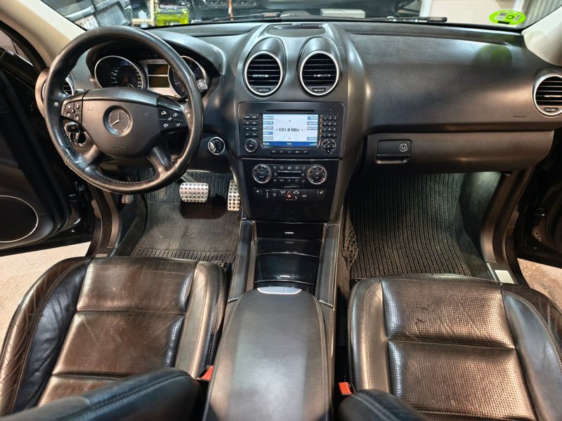 Mercedes-Benz Clase M ML 63 AMG 2007, foto 24